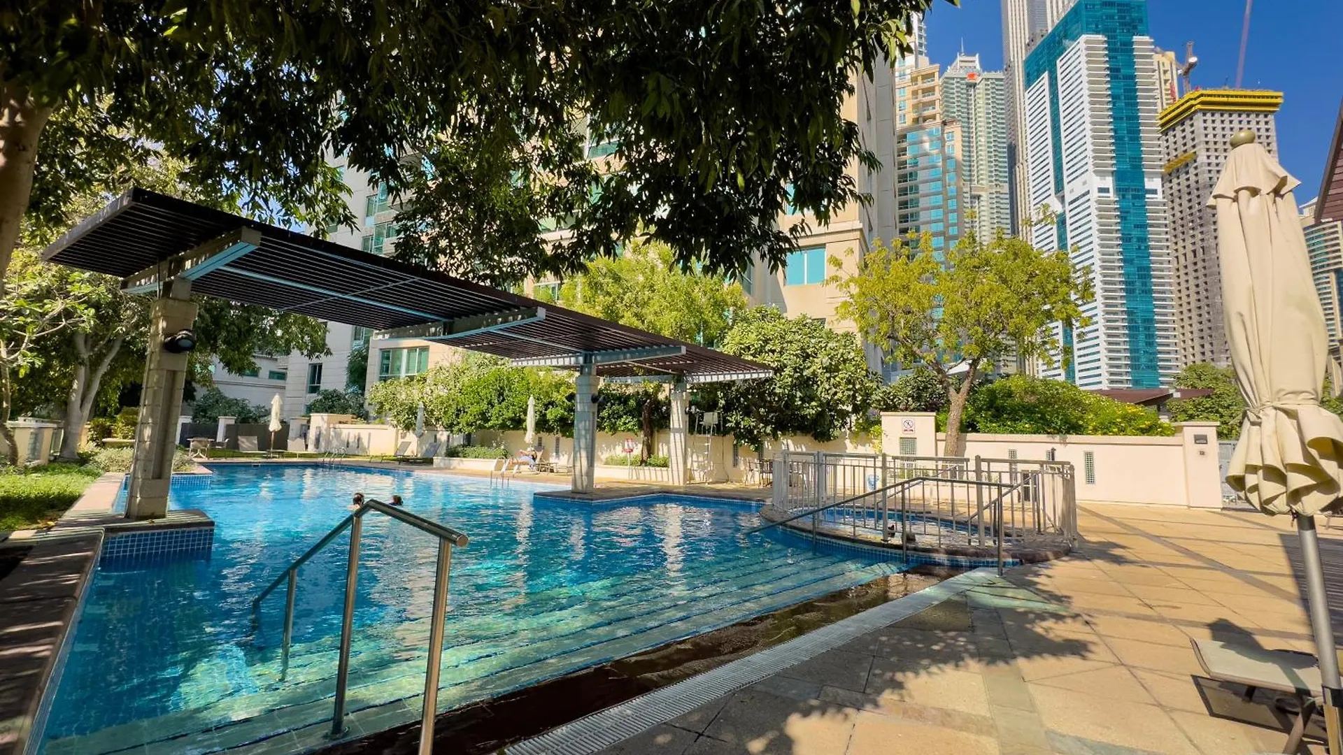 Naseem - Elegant 2Br Retreat With Balcony In Dubai Marina